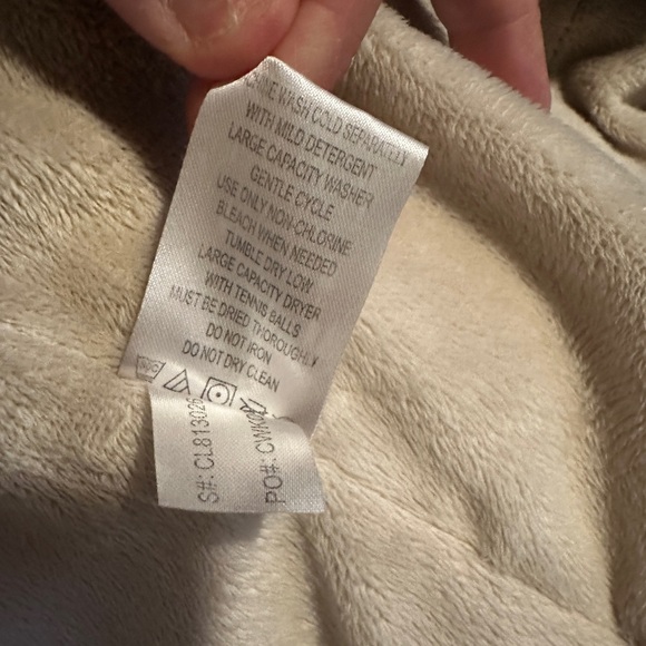 Women's Shiny Brown Puffer Jacket - Picture 7 of 9